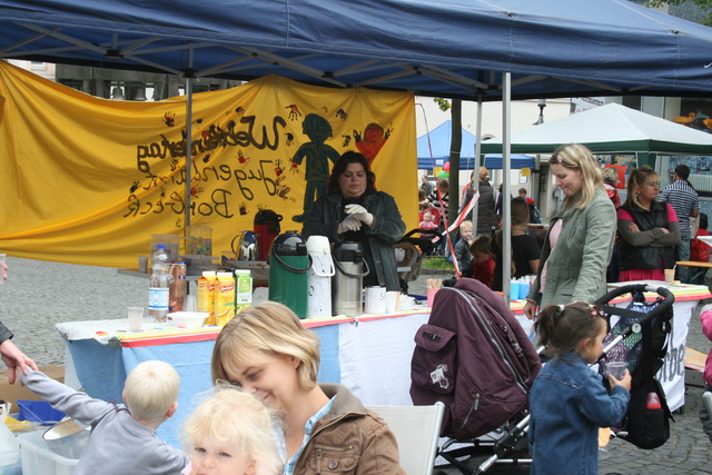 gal/2010/2010 Saitentwist Weltkindertag Essen Borbeck 20.09. AK -Bochold/2010 Saitentwist Weltkindertag Borbeck AK Bochold 20.09. 127.jpg